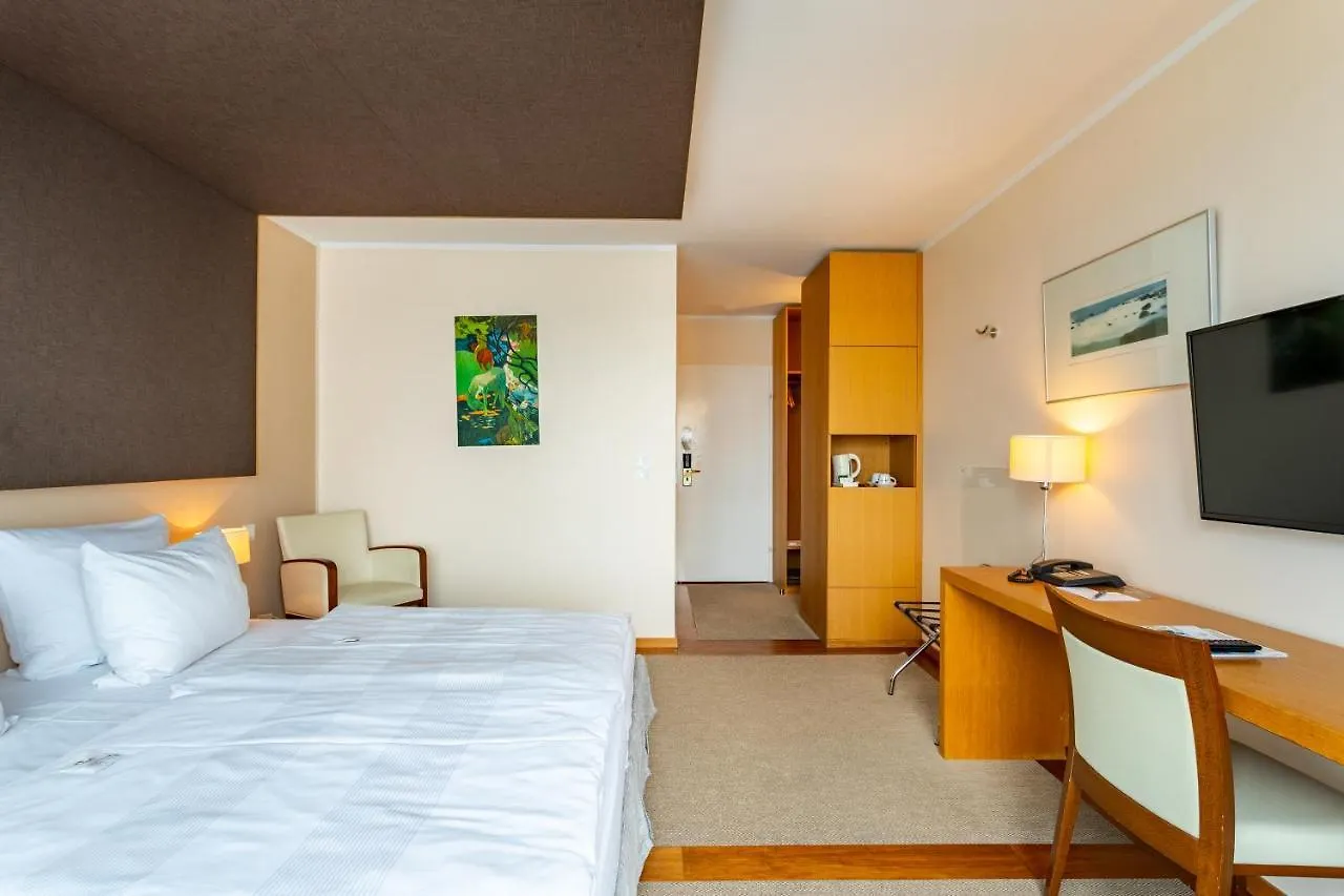 Seehotel Leoni Berg am Starnberger See Hotel